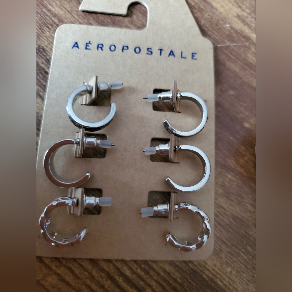 Aeropastle 3pk Silver mini hoop earrings